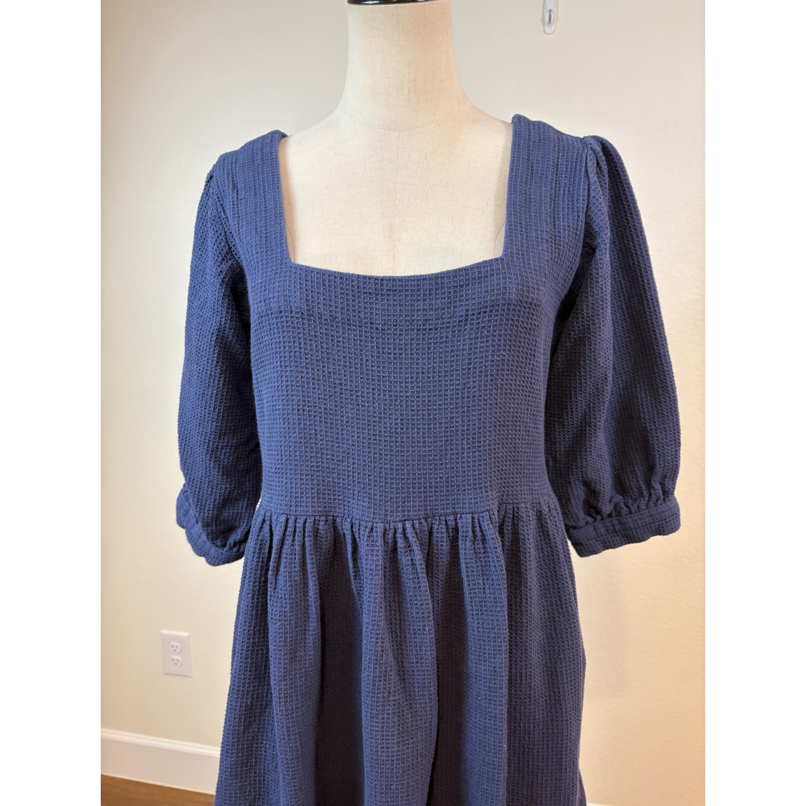 Seamsfriendly Midi Dress Womens 40 Navy Blue Waffle Cotton Tiered Modest Cottage — image 2 of 8